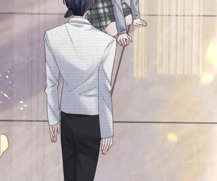 Transmigrating as the Younger Sister of a Bigshot with Multiple Identities Chapter 49 Online - página 89